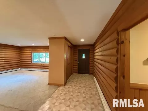 Entry Way - 1 Marty Ln, Macomb, IL 61455 photo 1 of 1