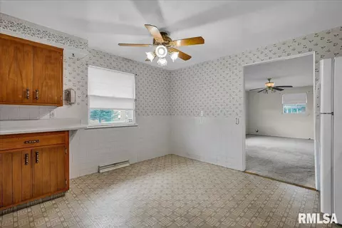 2449 Centennial Dr, Washington, IL 61571 photo 3