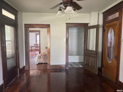 106 Walnut St, Avon, IL 61415 photo 15