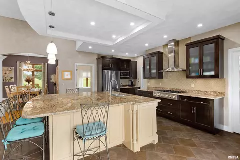 Kitchen - 7412 W Pfeiffer Rd, Mapleton, IL 61547 photo 2 of 6