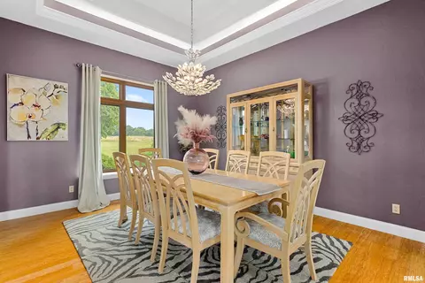 Dining - 7412 W Pfeiffer Rd, Mapleton, IL 61547 photo 2 of 4