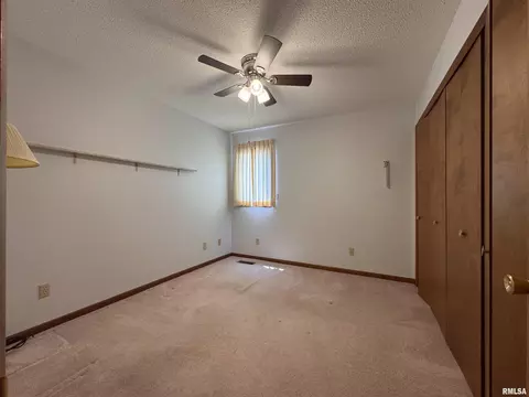 1905 S Madison St, Macomb, IL 61455 photo 18