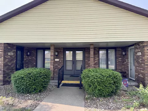 1905 S Madison St, Macomb, IL 61455 photo 2