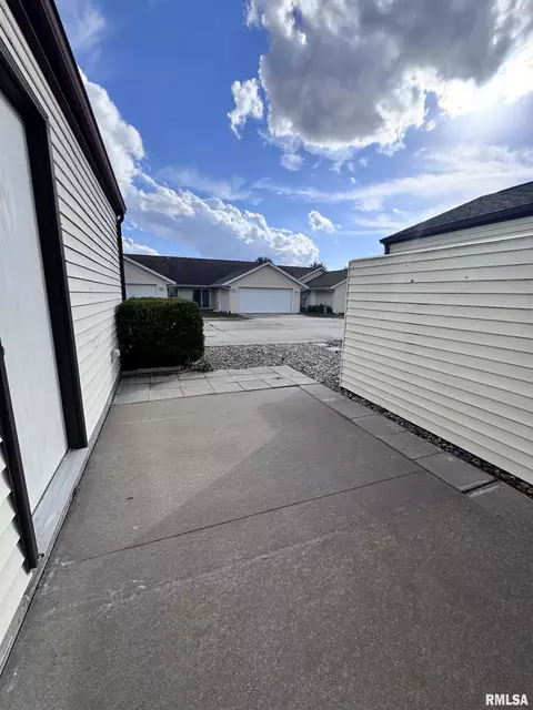 1905 S Madison St, Macomb, IL 61455 photo 21