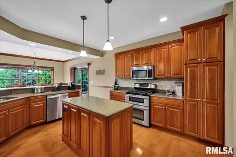 722 W Copperfield Dr, Dunlap, IL 61525 photo 13