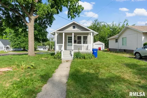 5019 N Belmont Pl, Peoria Heights, IL 61616