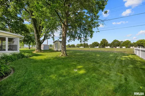 317 Circle Dr, Morton, IL 61550 photo 14