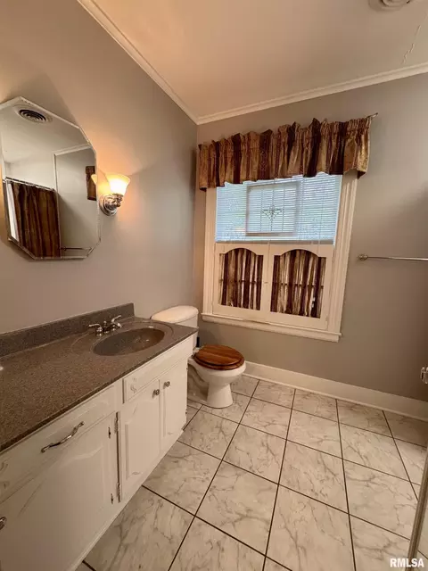 360 N Normal St, Macomb, IL 61455 photo 30
