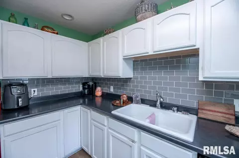 920 Bull St, Normal, IL 61761 photo 7