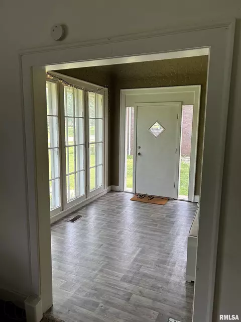 Other - 132 Chandler Blvd, Macomb, IL 61455 photo 2 of 14