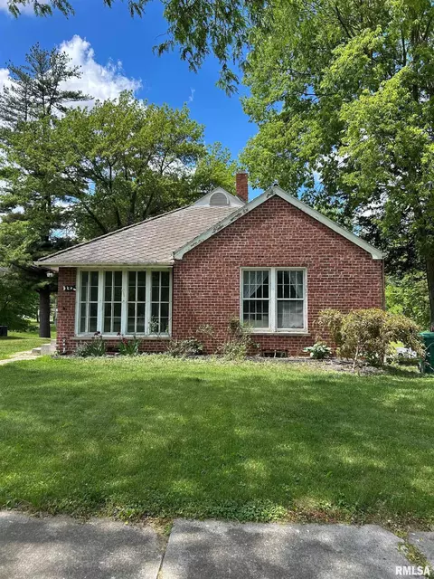 Other - 132 Chandler Blvd, Macomb, IL 61455 photo 1 of 14