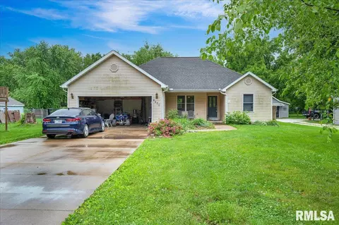 4420 W Prairie Ln, Peoria, IL 61604