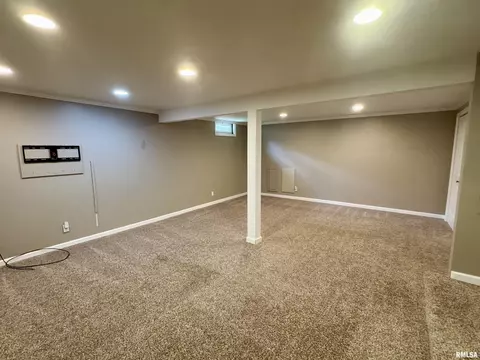 Other - 1601 Riverview Dr, Macomb, IL 61455 photo 3 of 5
