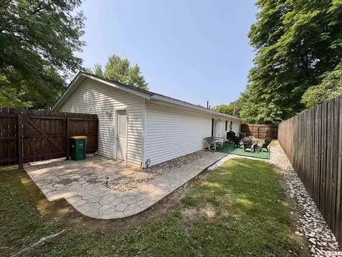 1612 Joyce Ln, Macomb, IL 61455 photo 20