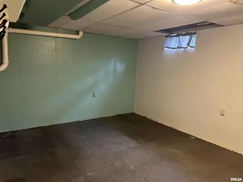 1302 Maple Ave, Macomb, IL 61455 photo 36