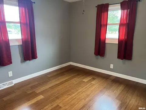 1302 Maple Ave, Macomb, IL 61455 photo 19