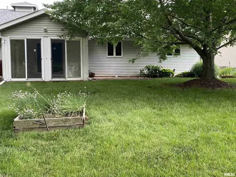 1661 E Myrtle St, Canton, IL 61520 photo 26
