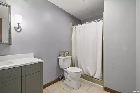 201 E Lake Shore Dr, Edelstein, IL 61526 photo 22