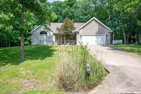 1111 Windy Hill Ct, Varna, IL 61375