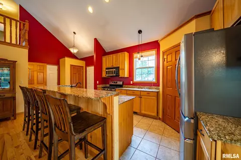 Kitchen - 4627 S Queen Aleta Ct, Mapleton, IL 61547 photo 1 of 5