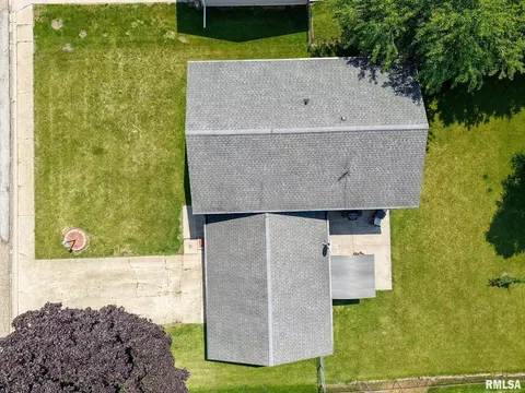 View/Area - 214 Castle Dr, Dunlap, IL 61525 photo 9 of 9