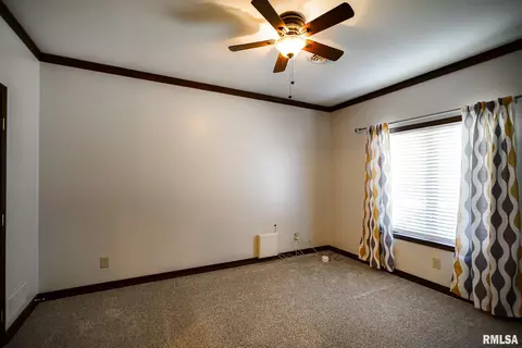 Bedroom - 241 Birch Pl, Kewanee, IL 61443 photo 8 of 15