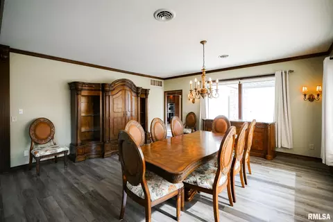 Dining - 241 Birch Pl, Kewanee, IL 61443 photo 1 of 2