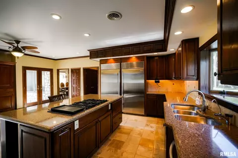 Kitchen - 241 Birch Pl, Kewanee, IL 61443 photo 4 of 5