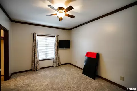 Bedroom - 241 Birch Pl, Kewanee, IL 61443 photo 3 of 15