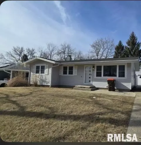 5629 Western Ave, Peoria, IL 61614