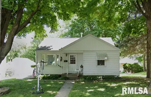 3922 N Dayton Ave, Peoria, IL 61614