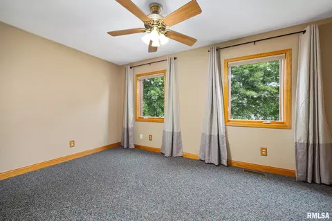 Bedroom - 820 Belsly Way, Metamora, IL 61548 photo 4 of 5