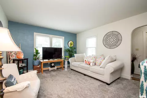 202 Esser St, Washington, IL 61571 photo 7