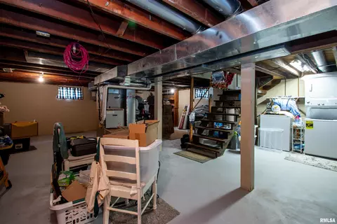 202 Esser St, Washington, IL 61571 photo 27