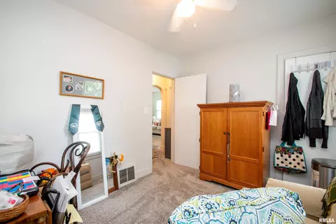 202 Esser St, Washington, IL 61571 photo 22