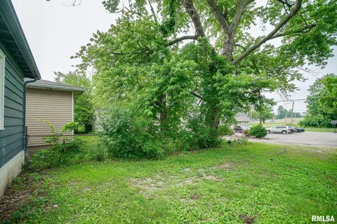 409 Embert Pl, Peoria, IL 61603 photo 19