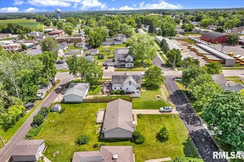 View/Area - 203 E Pine St, Dunlap, IL 61525 photo 11 of 14