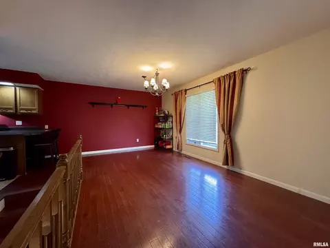 Living - 15 Elmo Dr, Macomb, IL 61455 photo 6 of 8