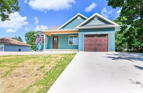 215 S Pleasant Hill Rd, East Peoria, IL 61611
