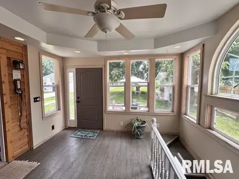 Exterior - 964 E Locust St, Canton, IL 61520 photo 12 of 12