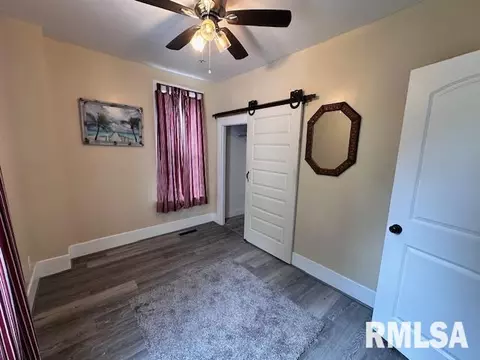 Bedroom - 964 E Locust St, Canton, IL 61520 photo 1 of 4