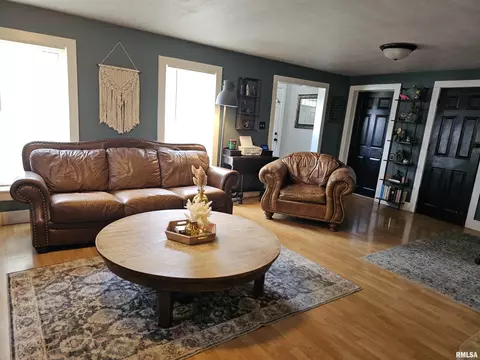 75 W 5th St, El Paso, IL 61738 photo 11