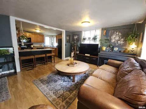 75 W 5th St, El Paso, IL 61738 photo 16