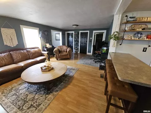 75 W 5th St, El Paso, IL 61738 photo 10