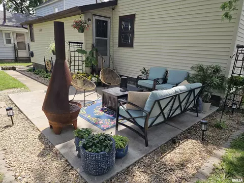75 W 5th St, El Paso, IL 61738 photo 40