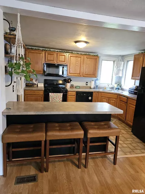 75 W 5th St, El Paso, IL 61738 photo 18
