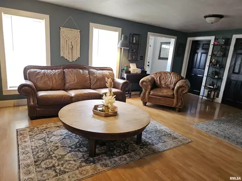 75 W 5th St, El Paso, IL 61738 photo 24