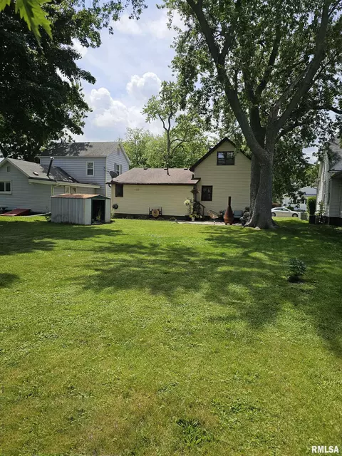 75 W 5th St, El Paso, IL 61738 photo 43
