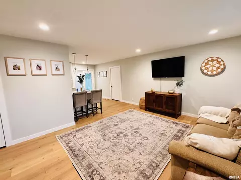 Other - 702 S Pearl St, Macomb, IL 61455 photo 1 of 1