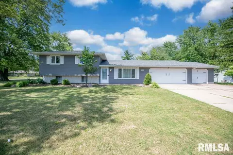 1200 Highview Rd, East Peoria, IL 61611